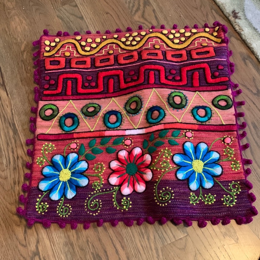 Peru 🇵🇪 🦙 pillow case for 18”x18” pillow insert. Hand woven in Peru, Andes